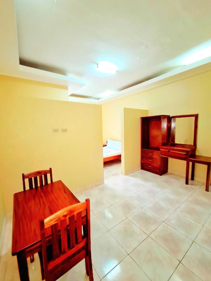 La-Familia Guest House Siquijor Ruang foto